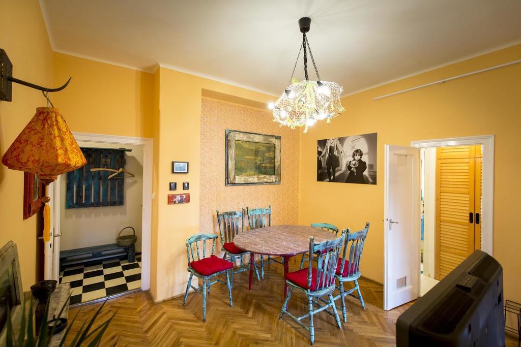 Cosy Art Flat Apartment Budapest Room photo