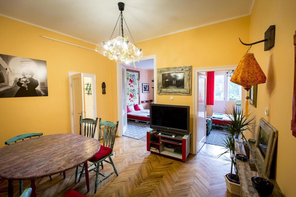 Cosy Art Flat Apartment Budapest Room photo